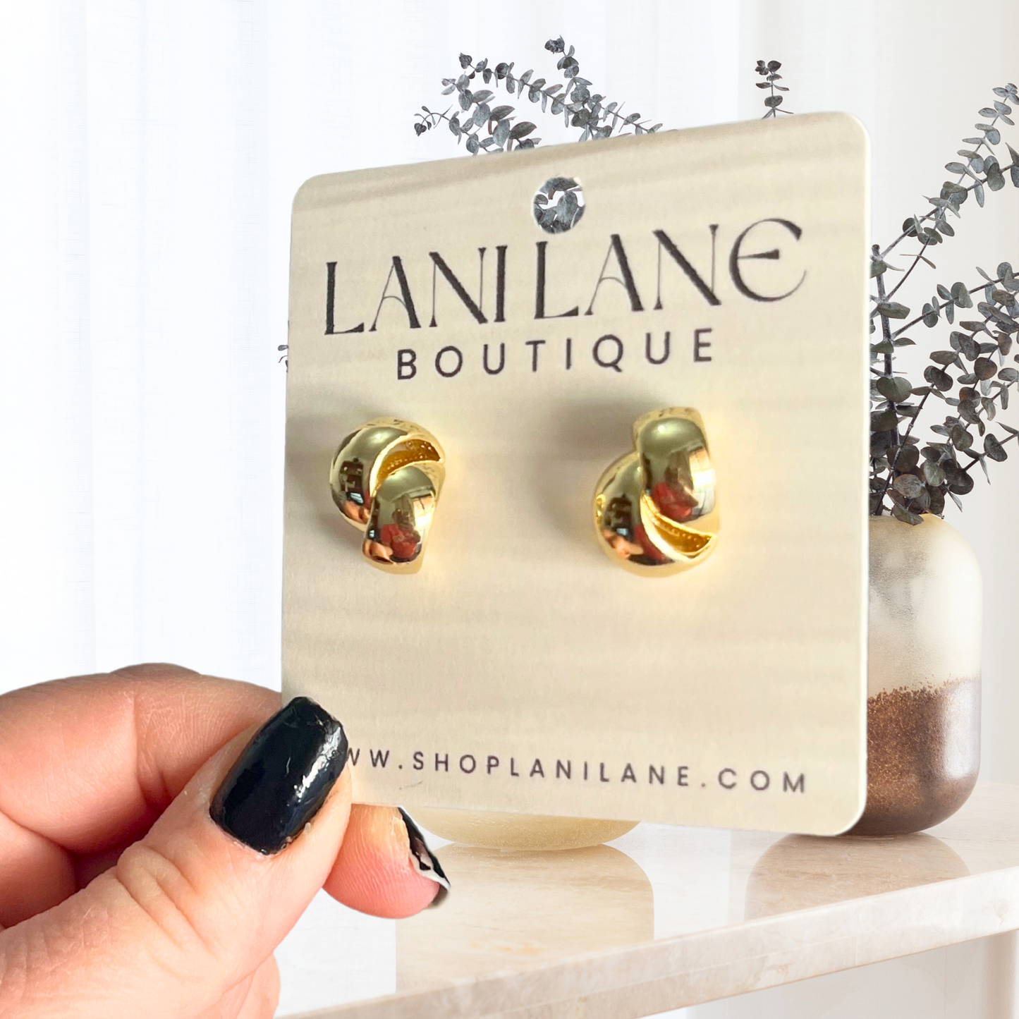 14K Gold Filled Thick Criss Cross Stud Earrings